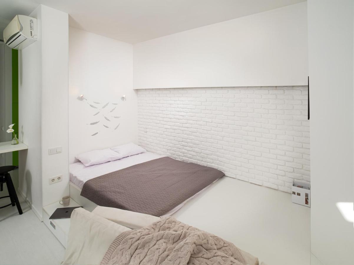 White Attic Apartment Odessa Exterior photo