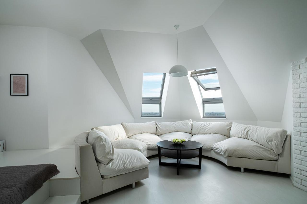 White Attic Apartment Odessa Exterior photo